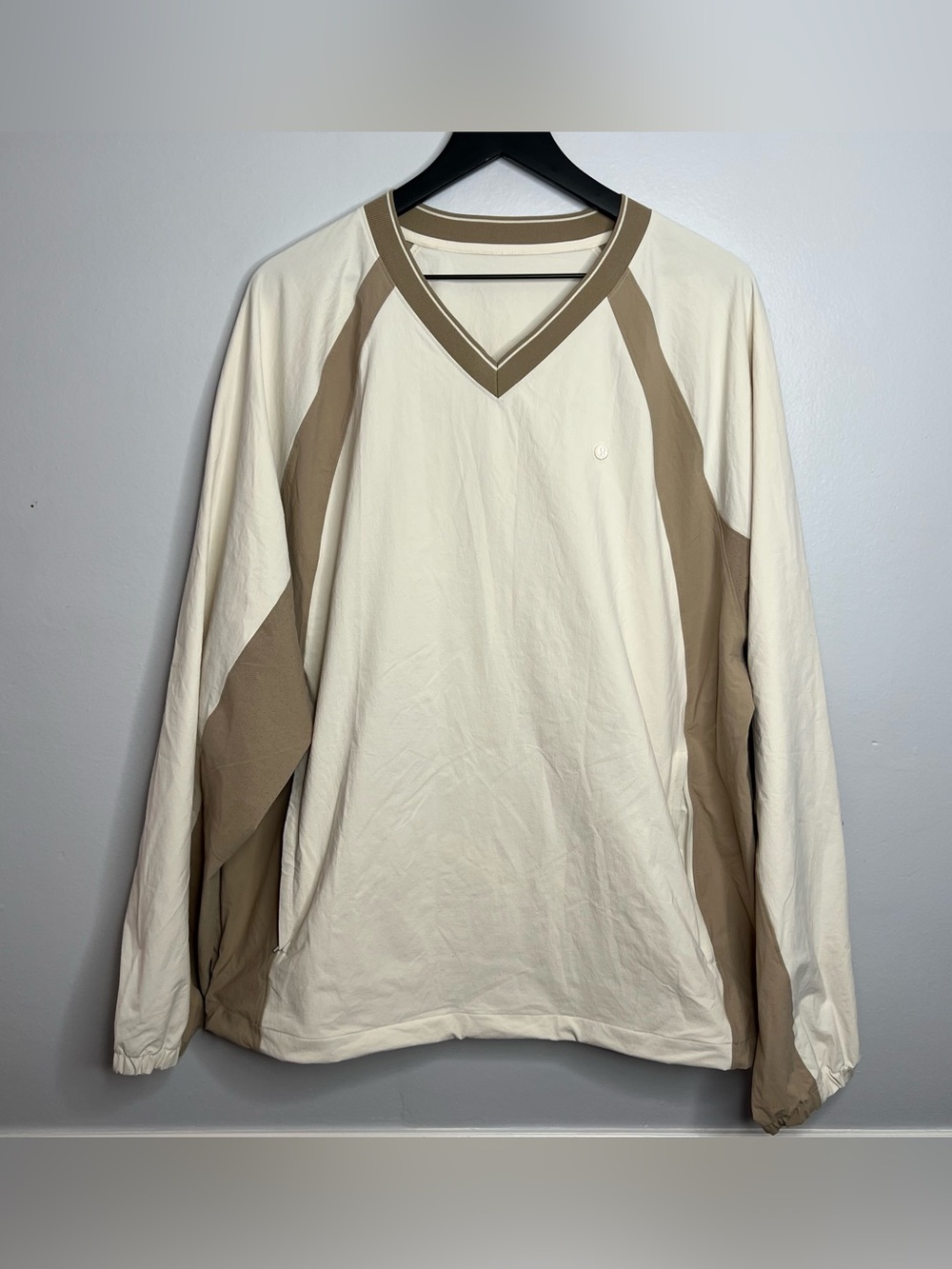 Lululemon Water Repellent Golf V-Neck Pullover Mens XL Wacky Khaki Ivory LM3GBTS